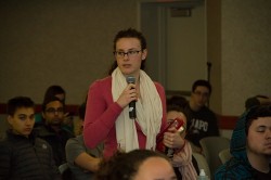 Ramapo Students raise concerns about interim schedule at the town hall on Feb. 12. PHOTO/Justin Roth